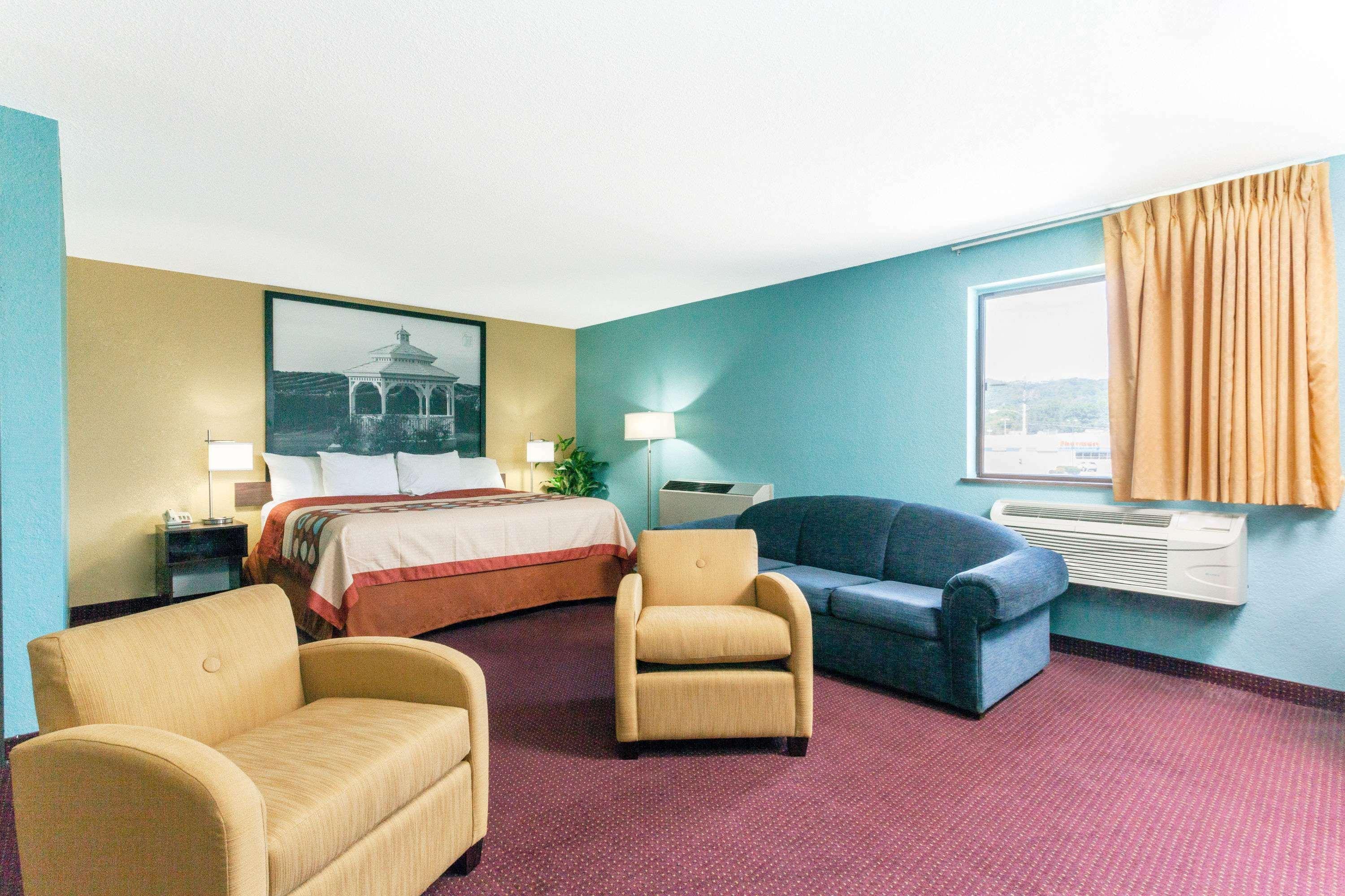 Мотель Super 8 By Wyndham Bath Hammondsport Area Екстер'єр фото