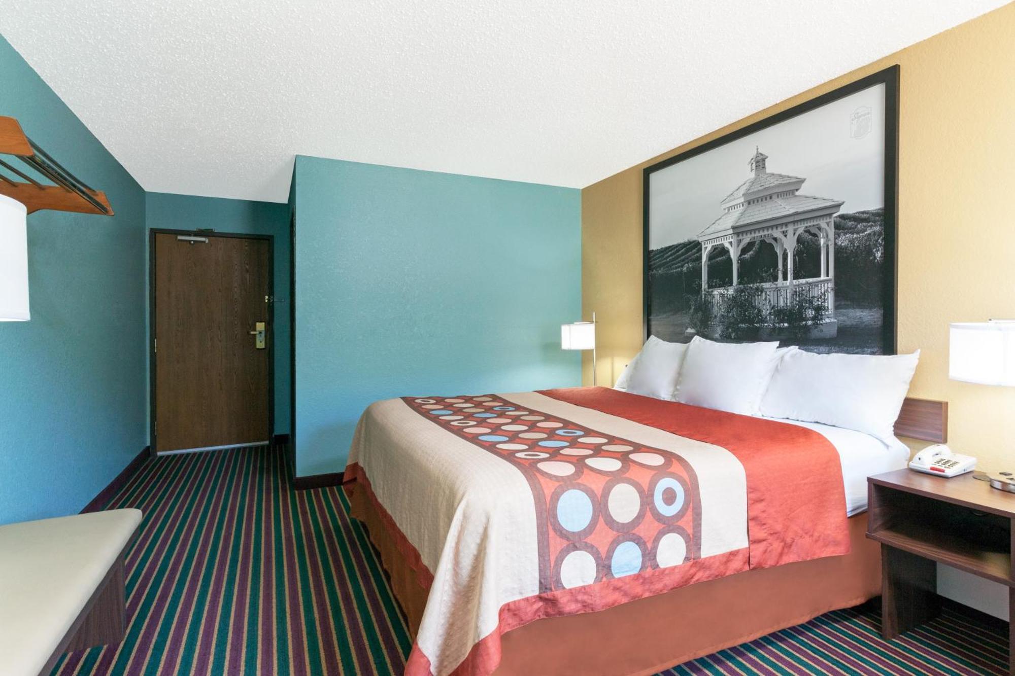 Мотель Super 8 By Wyndham Bath Hammondsport Area Номер фото