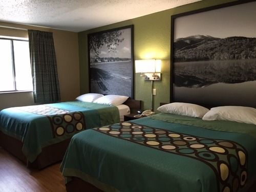 Мотель Super 8 By Wyndham Bath Hammondsport Area Екстер'єр фото